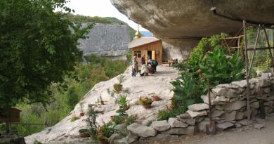 Экскурсии в Монастырь в горах Челтер-Коба из Саки 2024