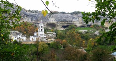 Экскурсия Бахчисарай: пещерный город + дегустация Крымских вин фото 5701 Экскурсия Бахчисарай: пещерный город + дегустация Крымских вин фото 5701